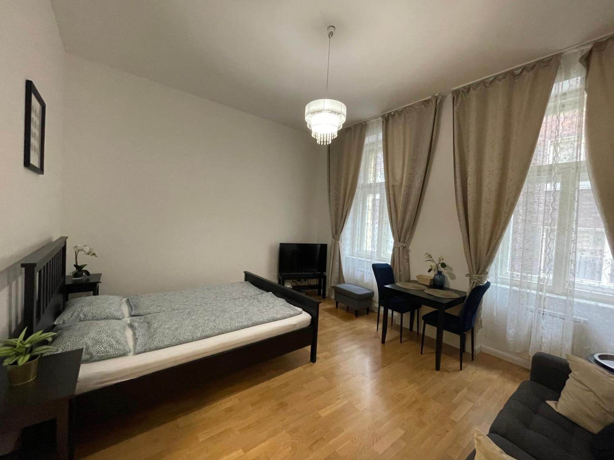 Lejlighed Cosy - Stepanska 1 *